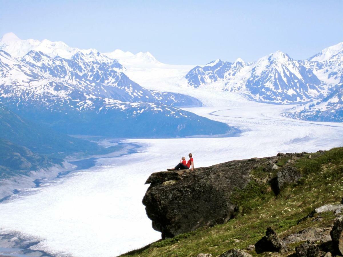 Alaska Glacier Lodge Palmer Exterior photo